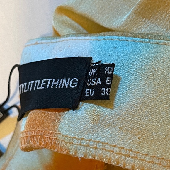 PrettyLittleThing Orange Tie Dye Print Structured Corset Top & Skirt - Picture 4 of 8